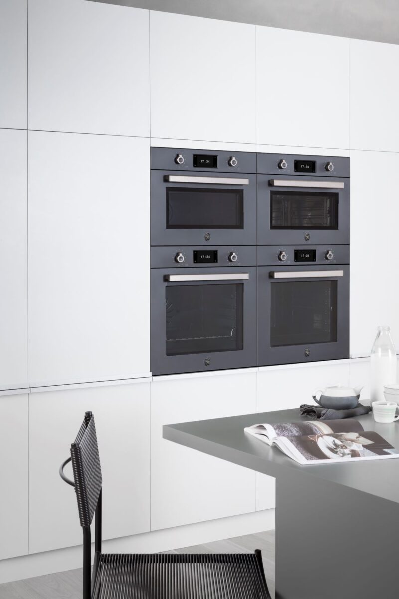 FORNO COMBINADO COM MICRO-ONDAS BERTAZZONI F457PRO MWTX