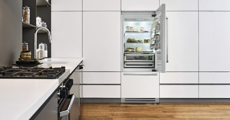 REFRIGERADOR DE EMBUTIR BERTAZZONI REF905BBLPTT