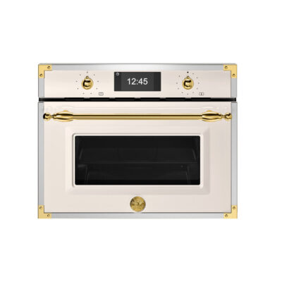 Forno Combinado Bertazzoni Heritage: micro-ondas e grill com acabamento em ouro. Tecnologia italiana e design clássico para sua cozinha gourmet. Confira na Cevimar!